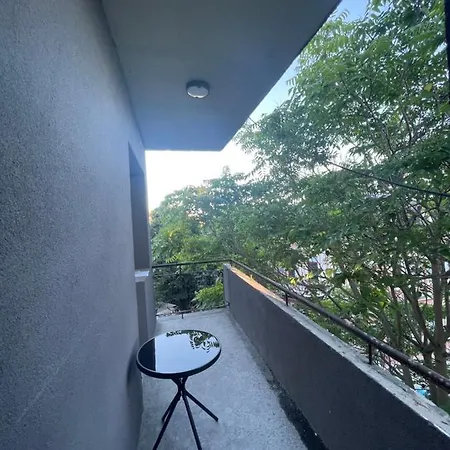 Center 2 * Варна